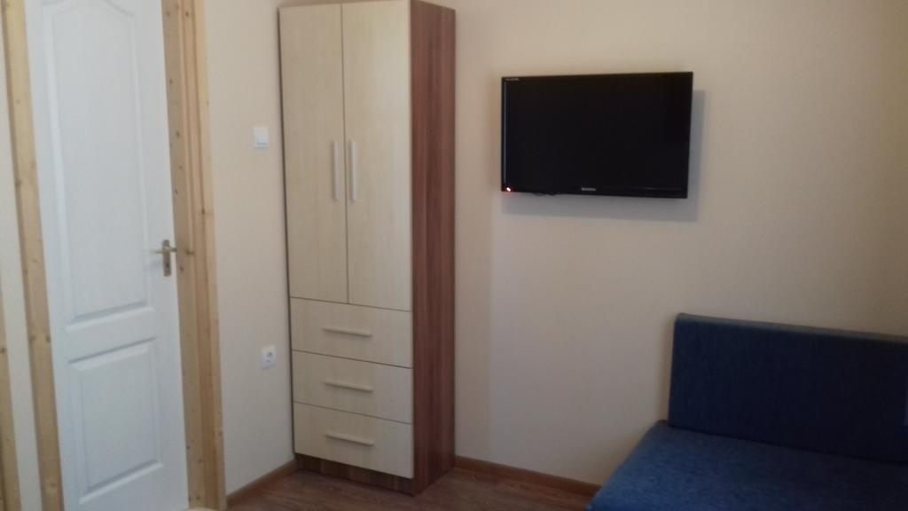 Eszter Apartmanhaz Hajdúszoboszló Exterior foto